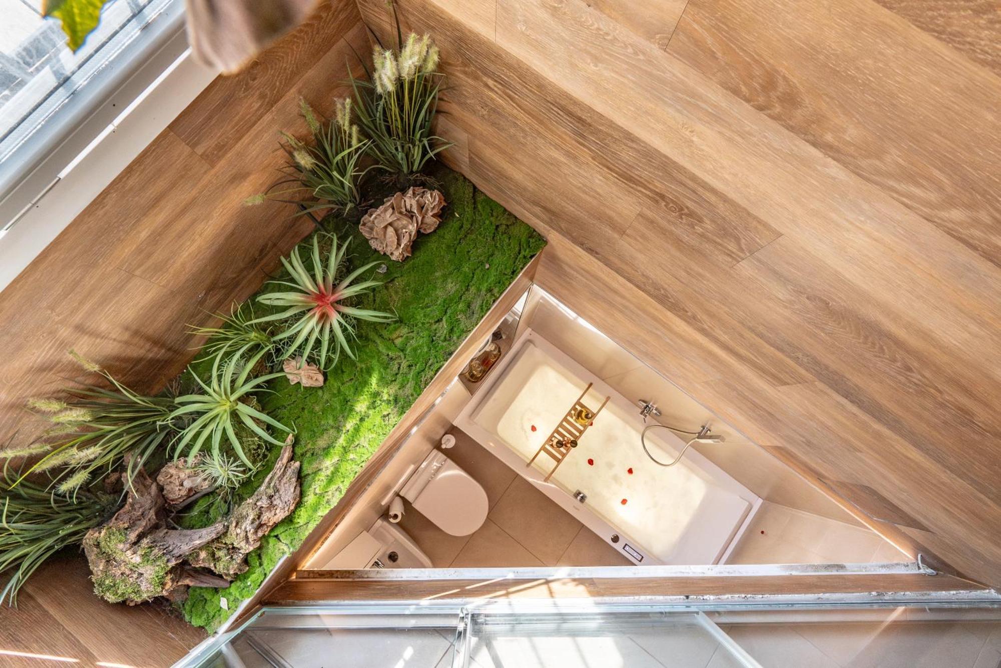 Luxe & Central Haven - Jacuzzi, Sauna, Steam, Private Parking كومو المظهر الخارجي الصورة